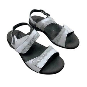 SAS Women’s Nudu Sandals – White & Silver – Size 8.5 WW (Double Wide)